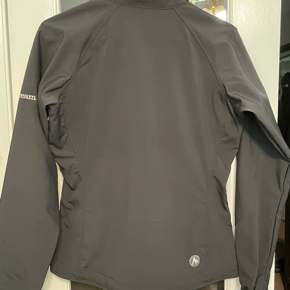 Ladies Marmot fitted lightweight jacket - Picture 7 of 15